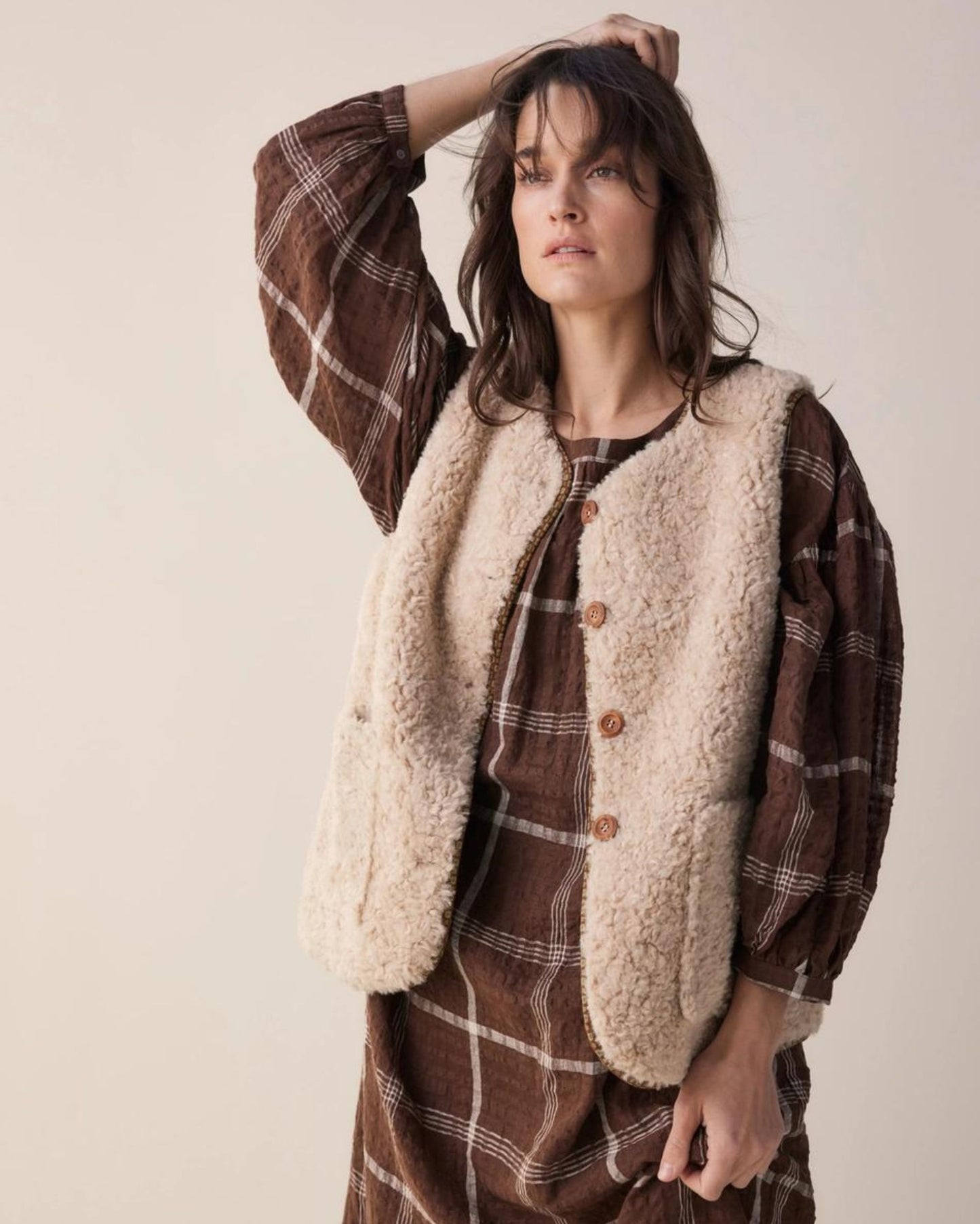 Amente Wool Blended Reversible Vest Oatmeal