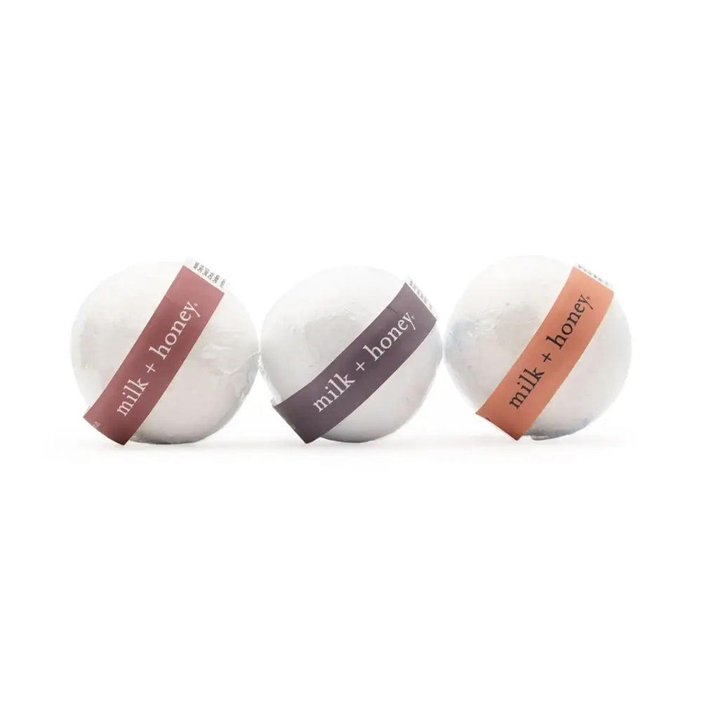 Milk + Honey Bath Bomb No. 016 Pink Grapefruit, Bergamot, Cardamom
