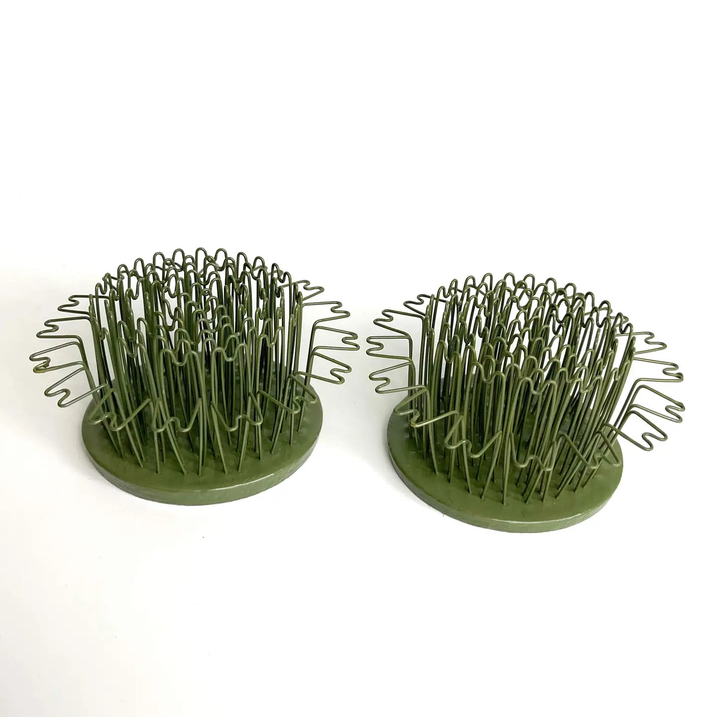 Round Hairpin Flower Holder Flower Frog-Thistle Hill-Thistle Hill