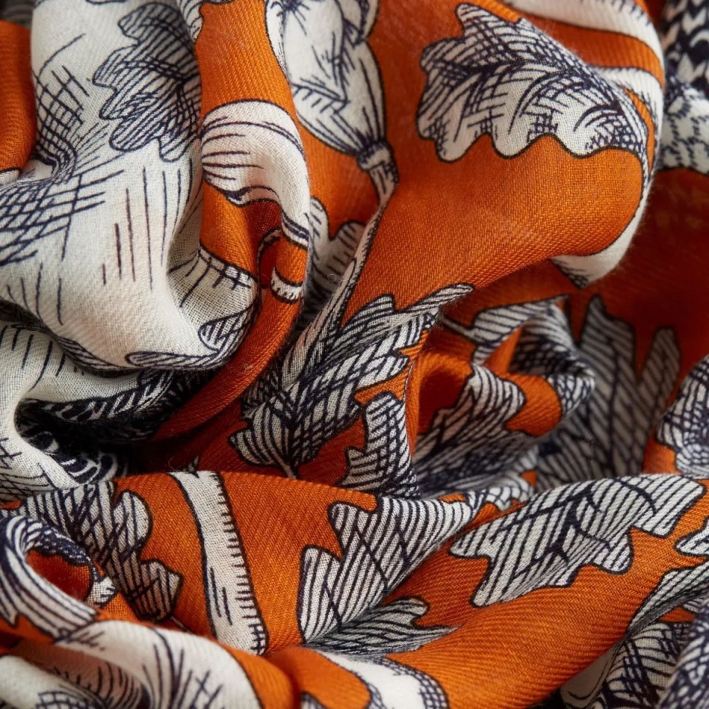 Inoui Editions Scarf 100 Archimede Orange