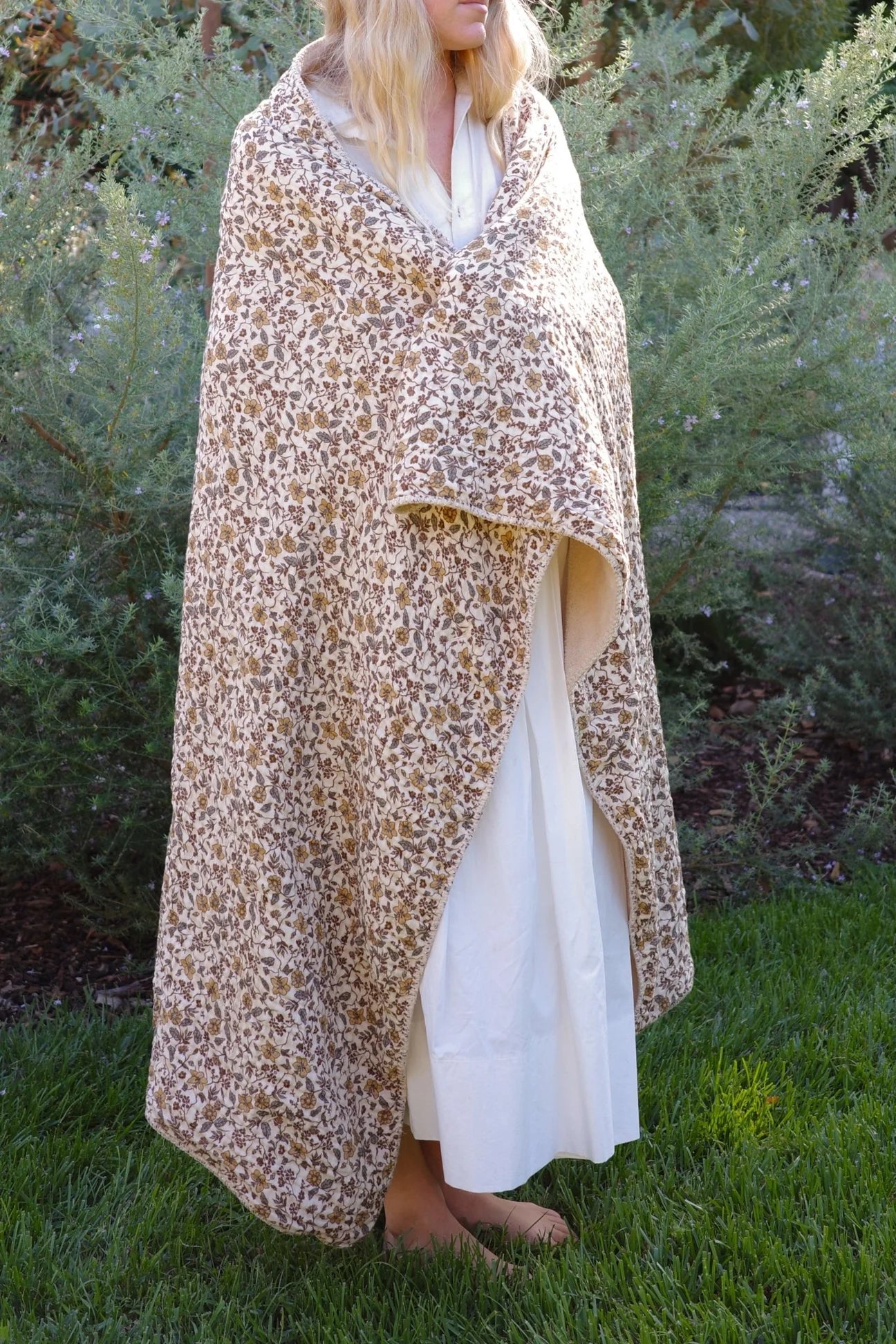 House No.23 Floral Gauze Sherpa Cotton Blanket Coconut-House No. 23-Thistle Hill