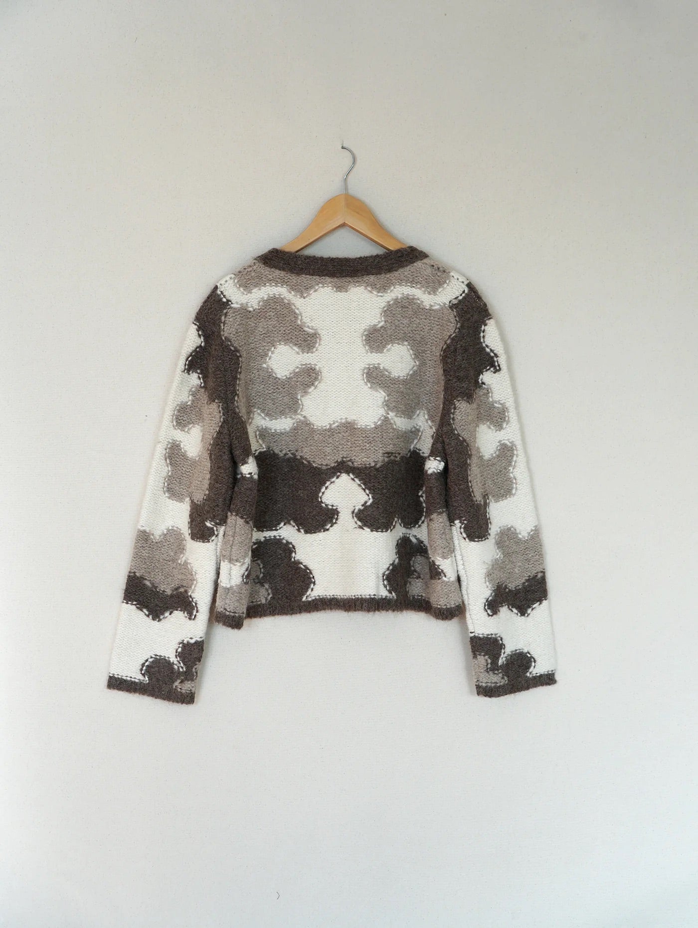 Proche Mid Century Cardigan Sand