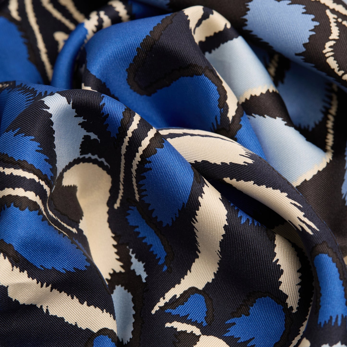 Inoui Editions Square 65 Papillons Blue-Inoui Editions-Thistle Hill