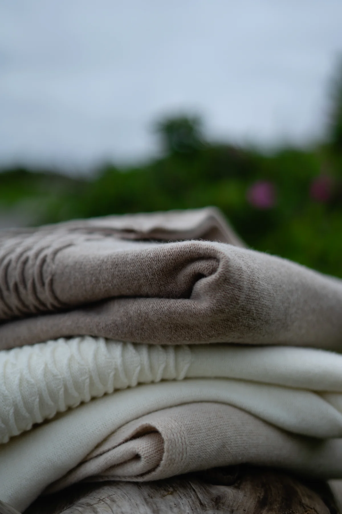 Evangeline Linen Scalloped Knit Throw Coffee-Evangeline-Thistle Hill