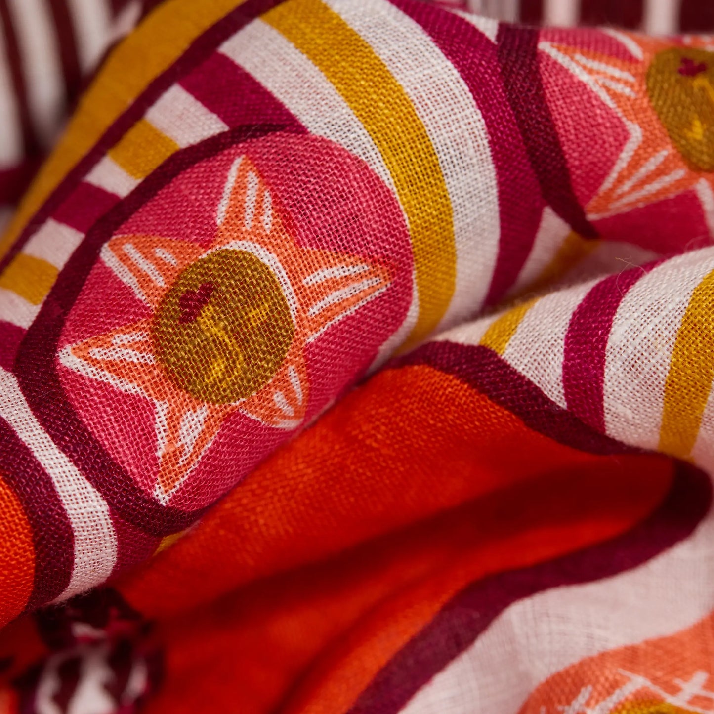 Inoui Editions Scarf 100 Diego Orange-Inoui Editions-Thistle Hill