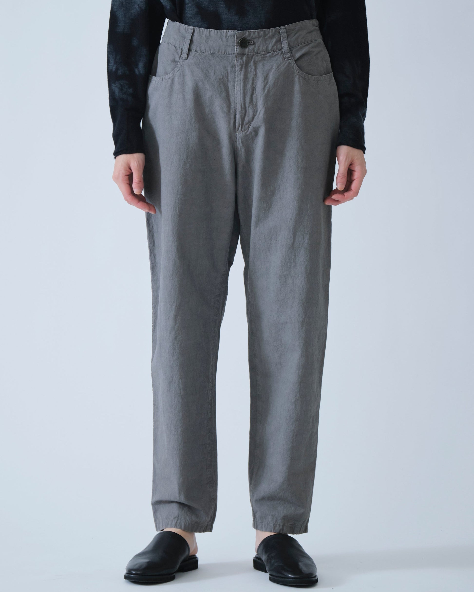 Pas de Calais High Density Plain Weave Loose Slim Pants Grey-Pas De Calais-Thistle Hill