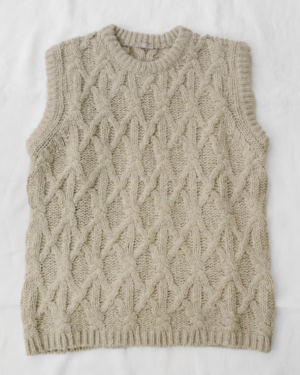 Makie Cable Vest Greige-Makie-Thistle Hill