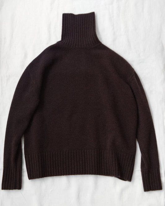 Makie Turtleneck Sweater Chocolate-Makie-Thistle Hill