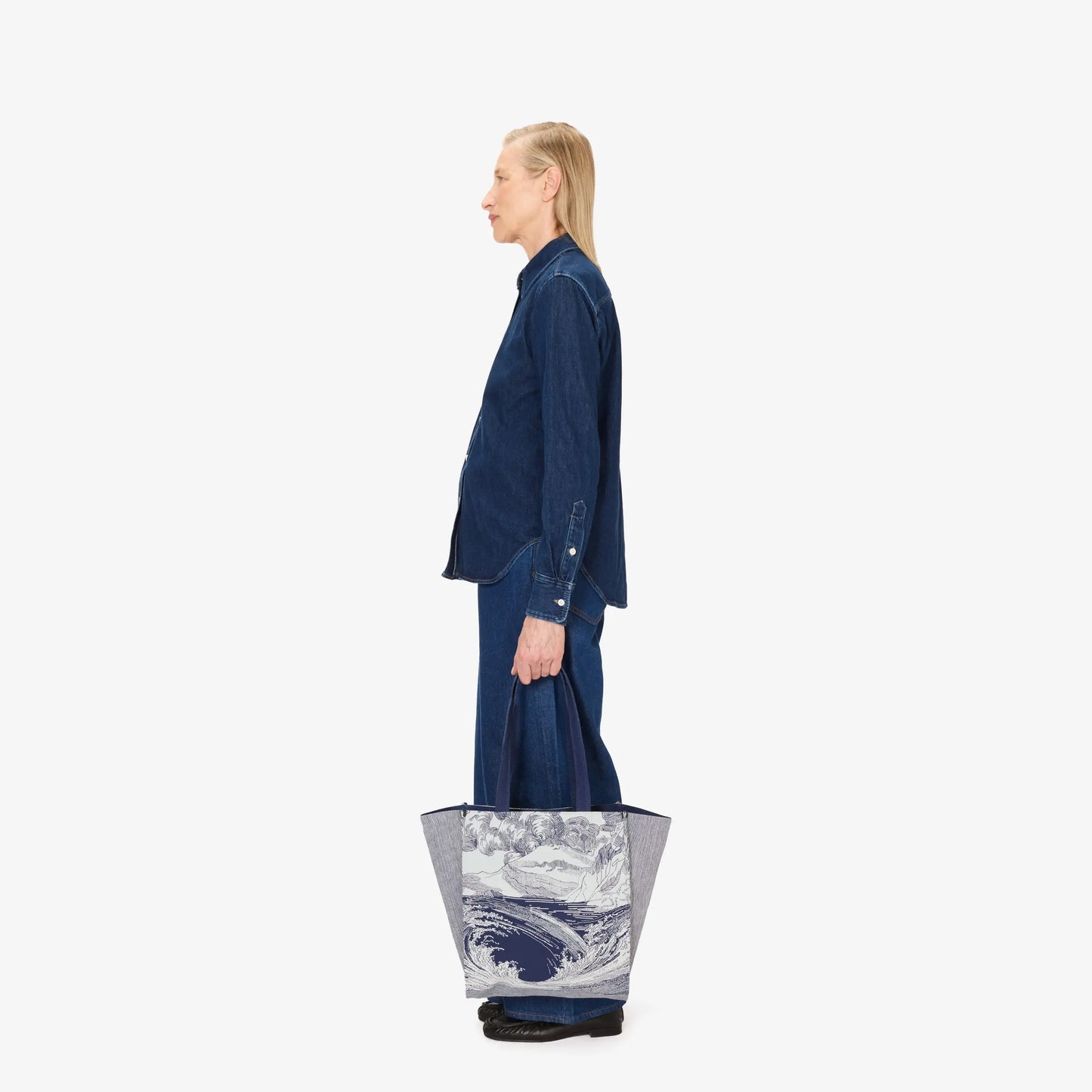 Inoui Editions Totebag Balthazar Nay Blue Marine-Inoui Editions-Thistle Hill