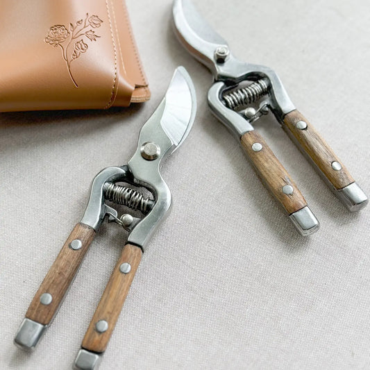 Wood Handle Garden Shear-Thistle Hill-Thistle Hill