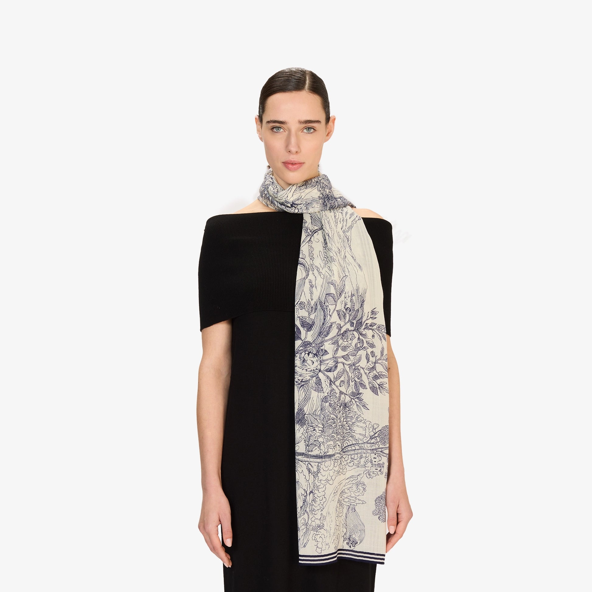 Inoui Editions Scarf 70 Histoire White-Inoui Editions-Thistle Hill