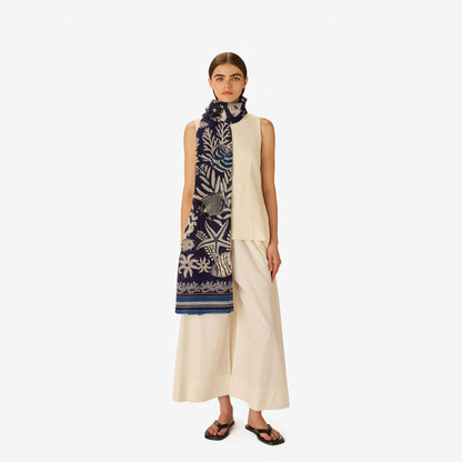 Inoui Editions Scarf 100 Neptune Navy-Inoui Editions-Thistle Hill