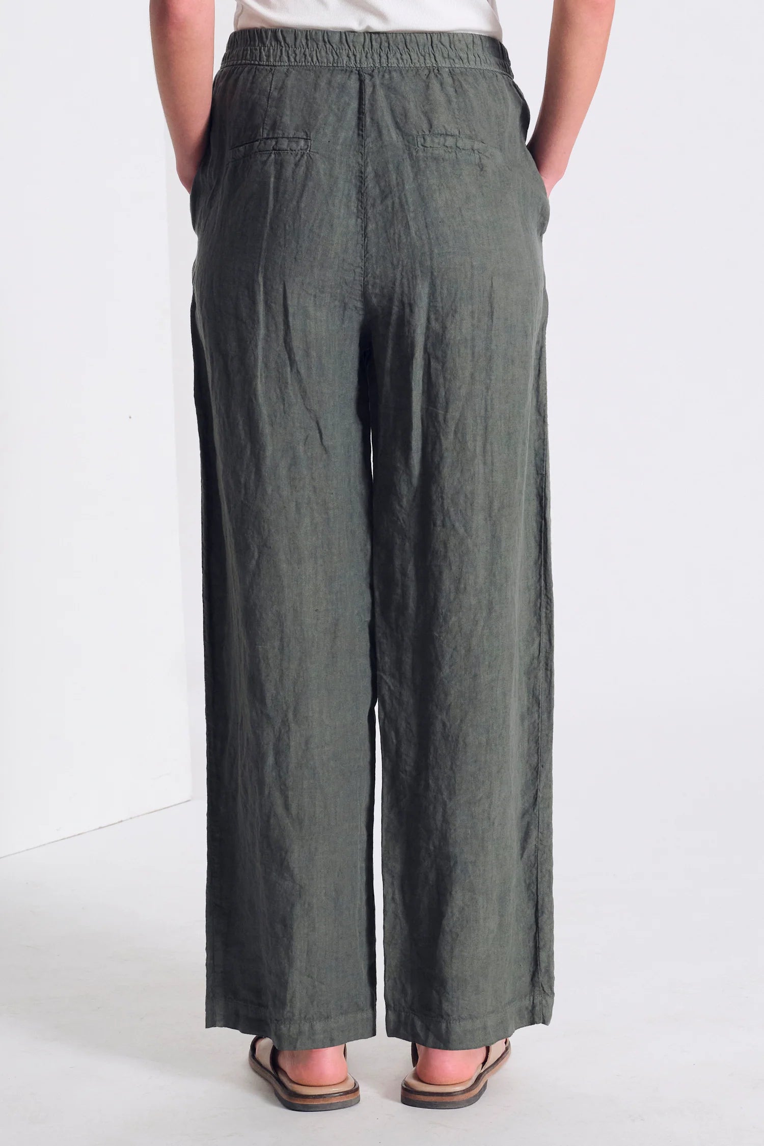 Transit Comfort Fit Linen Trousers with Elastic Waistband at the Back and Fake Welt Pockets Green-Transit-Thistle Hill