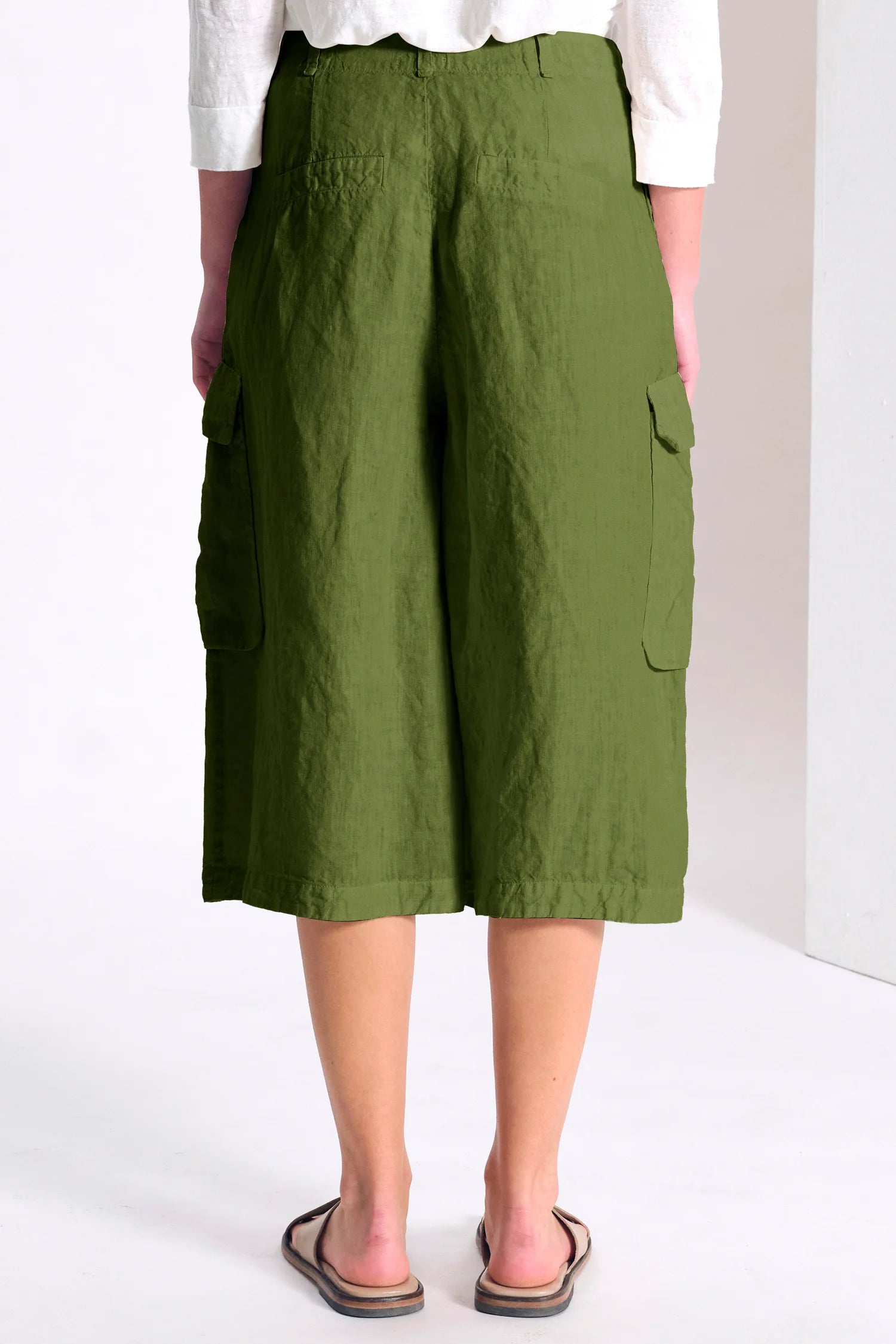 Transit Long, Wide-Leg, Linen Bermuda Shorts with Pockets Olive-Transit-Thistle Hill