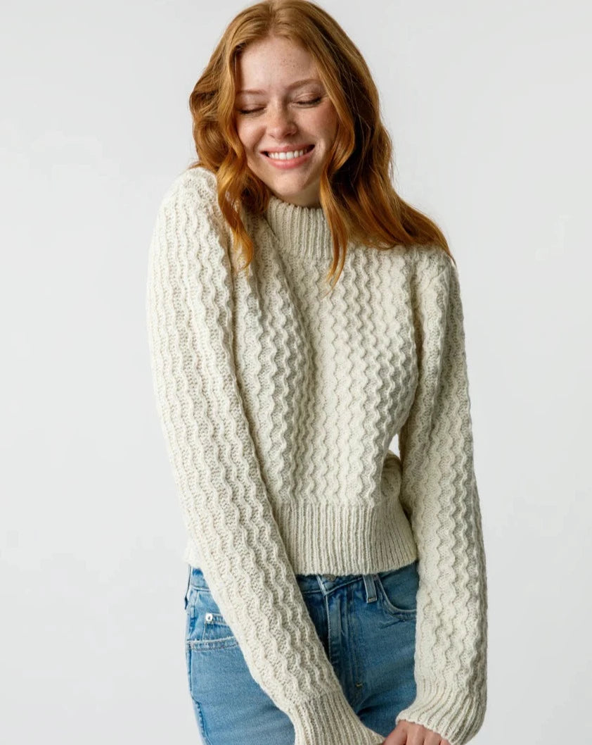 AMO Helen Crop Mock Sweater Natural