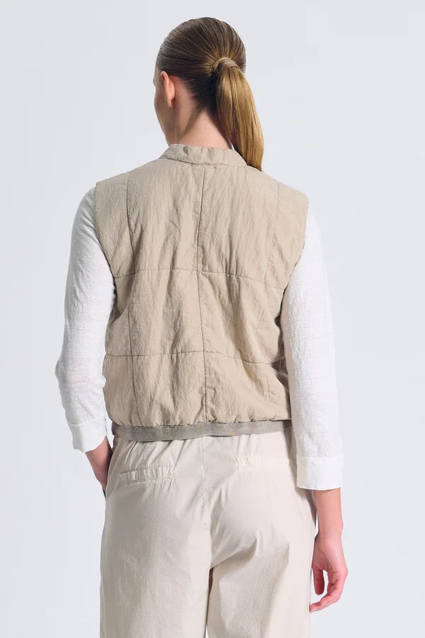 Transit Padded Silk Blend Vest in Sand-Transit-Thistle Hill