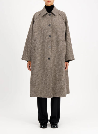 Harris Wharf Balmacaan Cashmere Blend Coat Cream & Brown Houndstooth