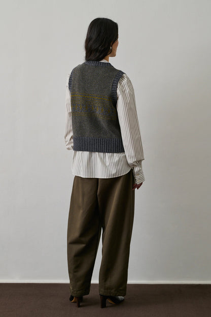 Soeur Namaste Pullover Sweater Vest Gray Olive-Soeur-Thistle Hill