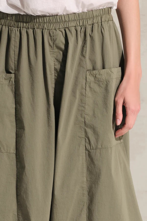 Transit Bombeè Shaped Trousers Green-Transit-Thistle Hill