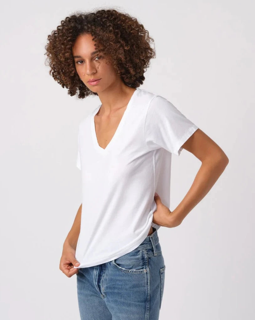 AMO Sweetness V Neck White-AMO-Thistle Hill