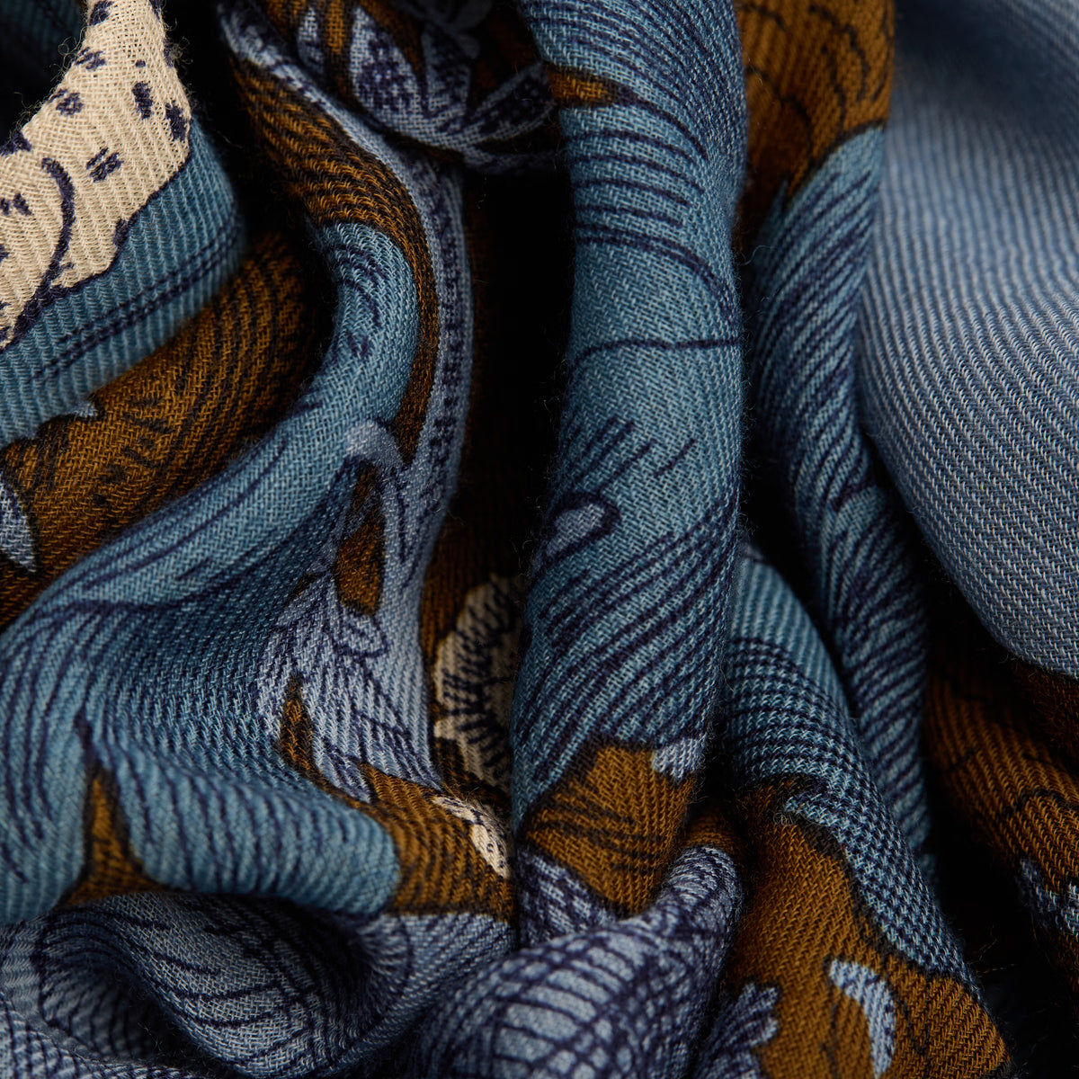 Inoui Editions Scarf 70 Wool Silk Histoire Blue-Inoui Editions-Thistle Hill