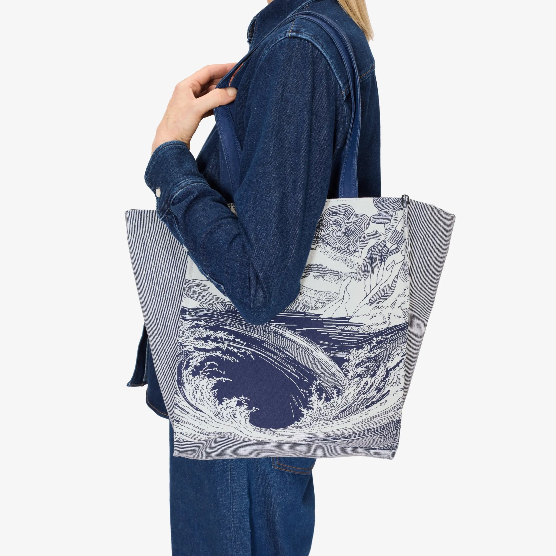 Inoui Editions Totebag Balthazar Nay Blue Marine-Inoui Editions-Thistle Hill