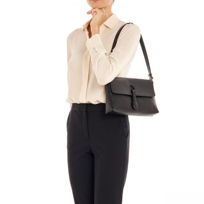 Il Bisonte Women's Salina Shoulder Bag Black